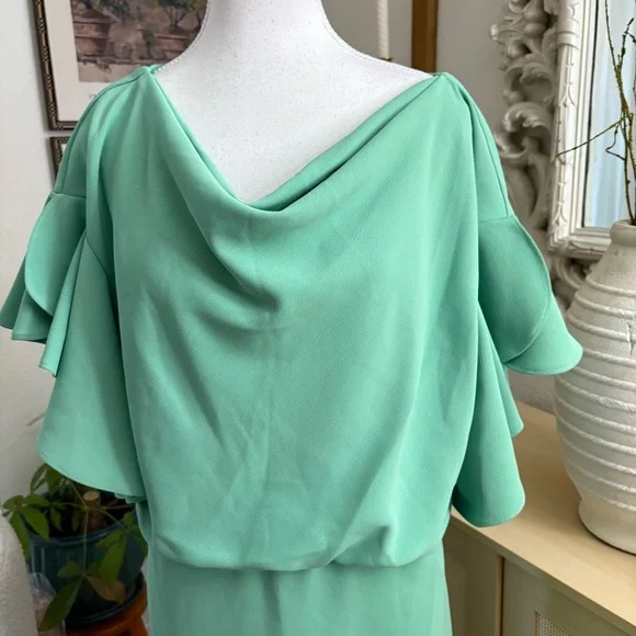 BADGLEY MISCHKA Green Blouson Sheath Dress Drapey Sleeves Cow Neck Size 16 NWOT‎ - Picture 5 of 12